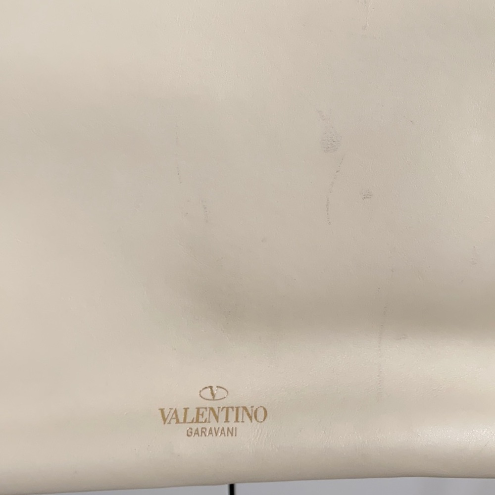 Valentino Garavani Large Bag (good condition) - Picture 6 of 17